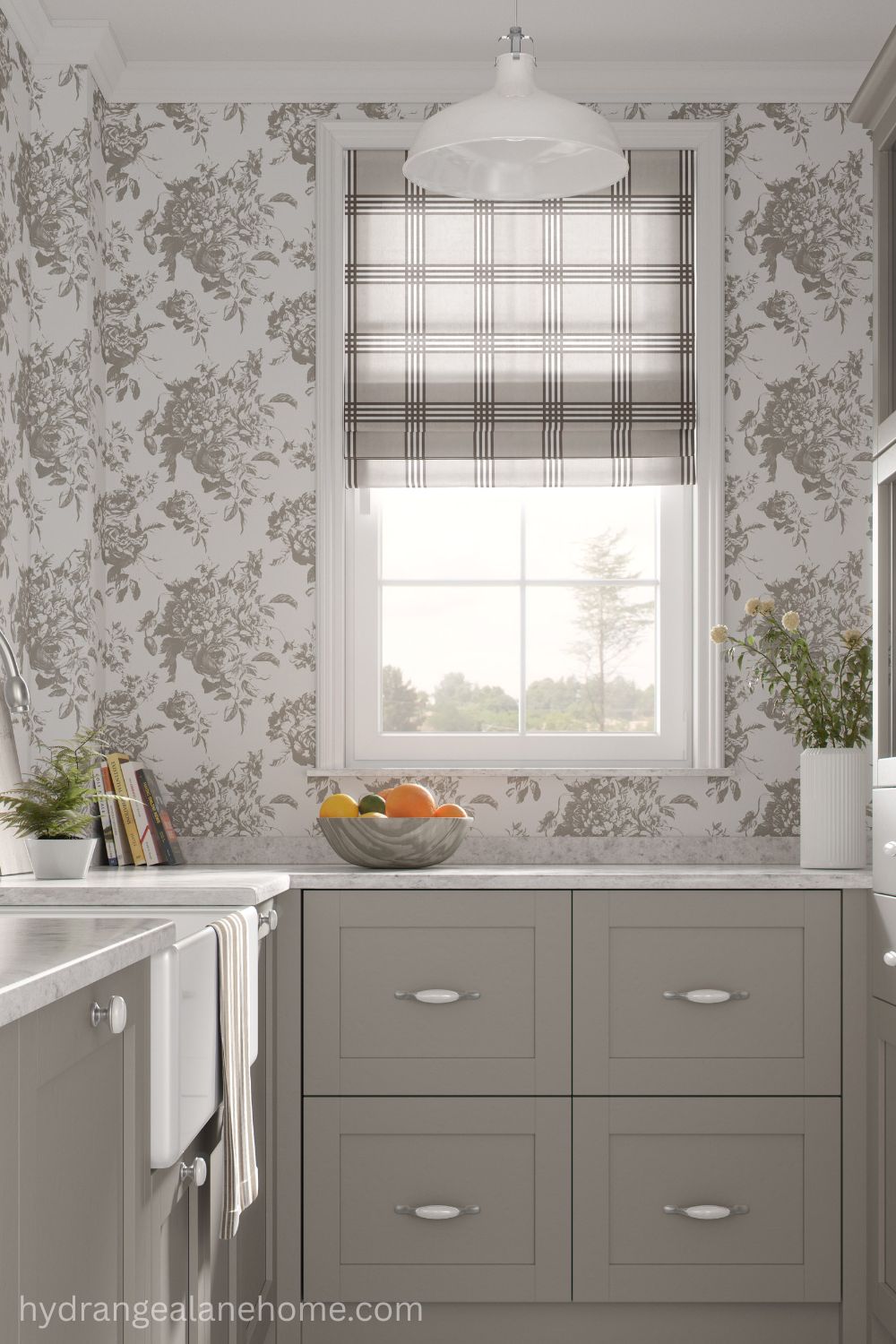 Villandry French Rose Toile Wallpaper - Chateaux Taupe