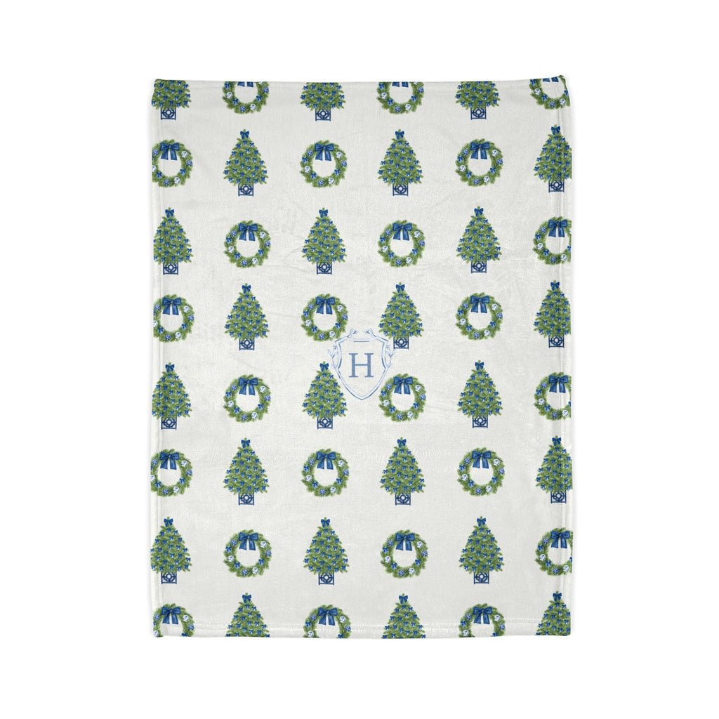 Chinoiserie Christmas Tree and Wreath Blanket - White - Hydrangea Lane Home