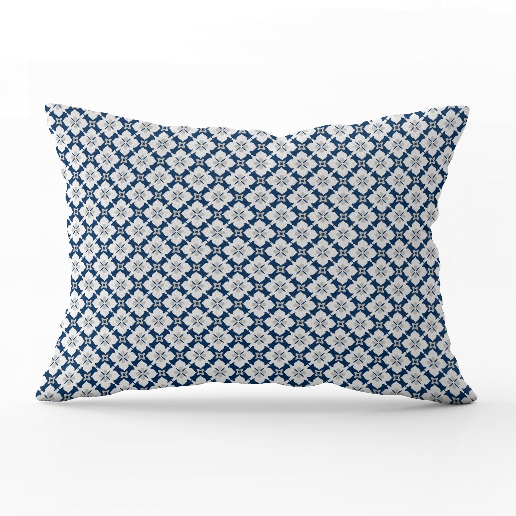 Ponte Trellis Cushion - Hydrangea Lane Home